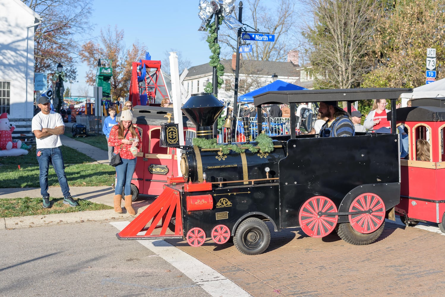 PHOTOS: 2025 Christmas in Historic Springboro