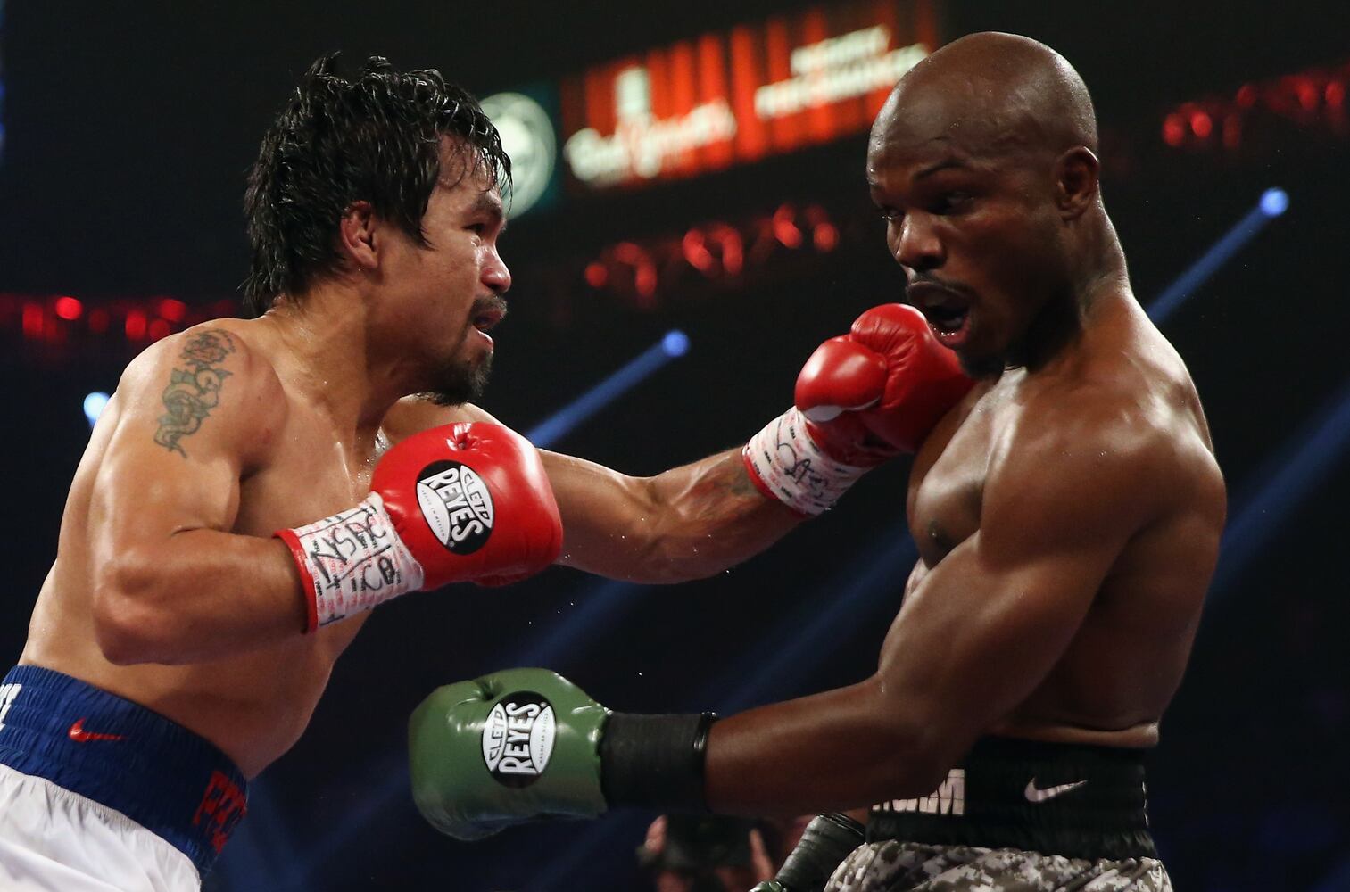 Fight for WBO welterweight title