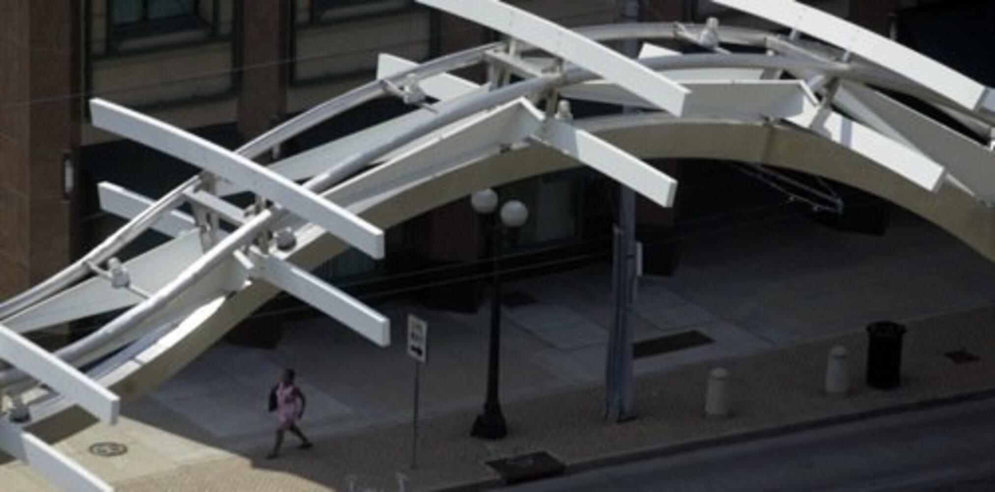 'Flyover' sculpture repaired