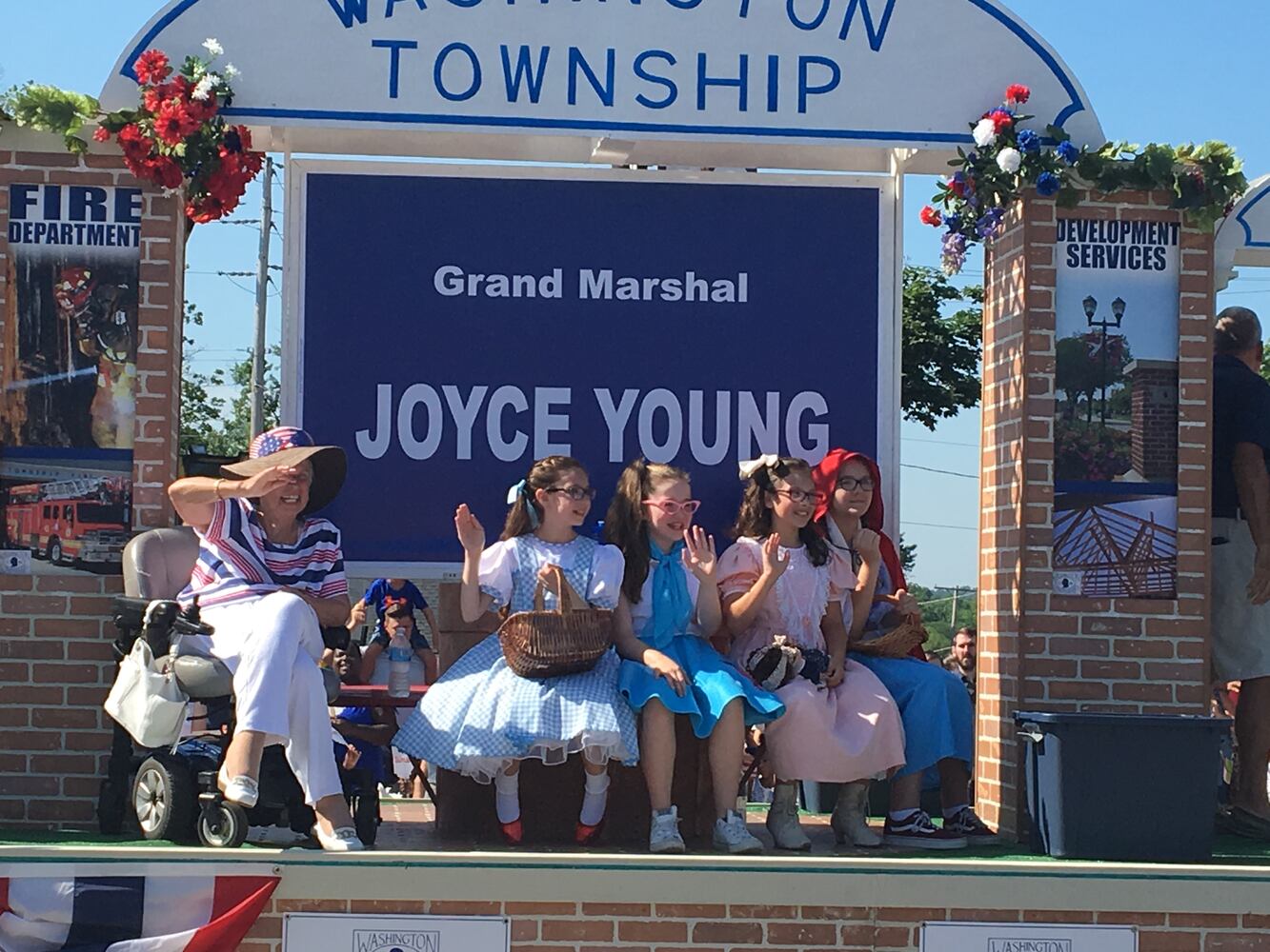 PHOTOS: Thousands flock to Americana Festival for July 4