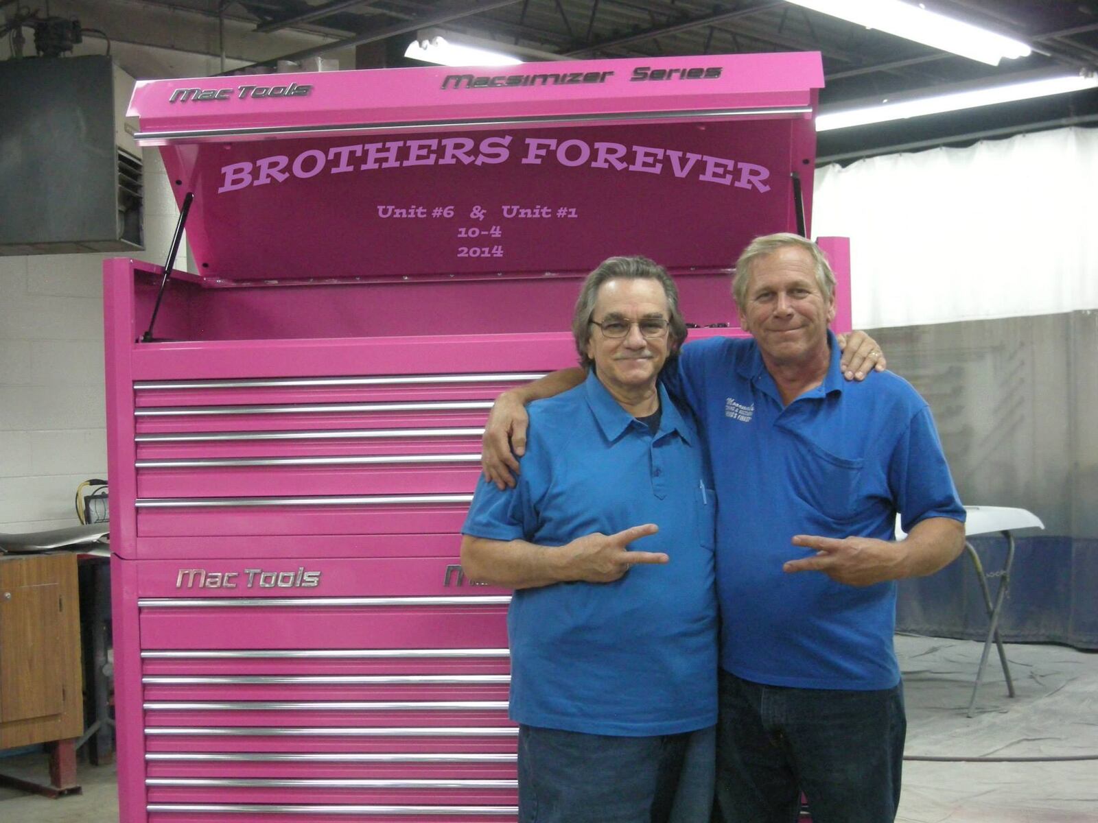 Randy Arnett (right) pictured with his brother Tim.
