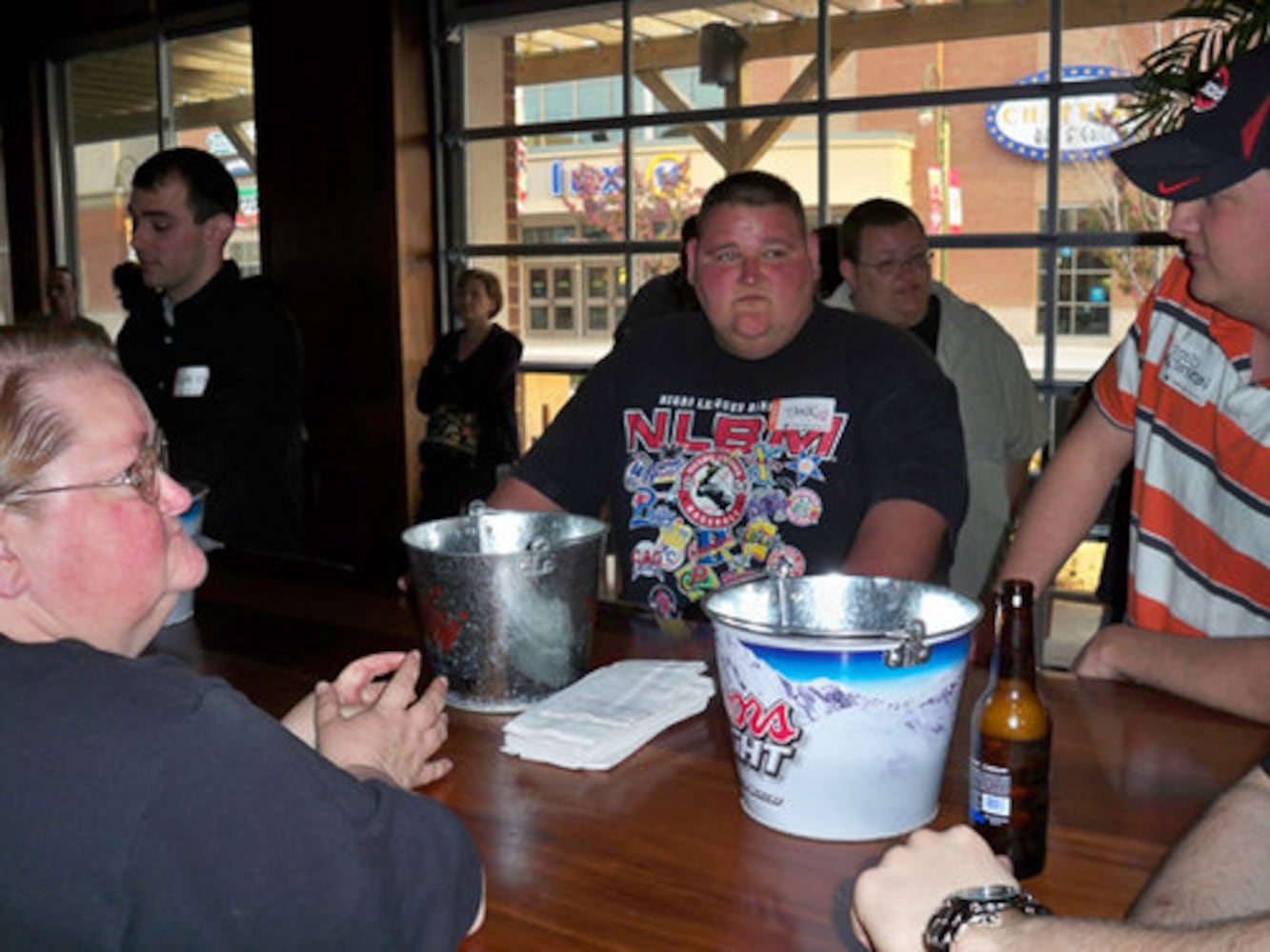 Bar Louie Tater Tot eating contest