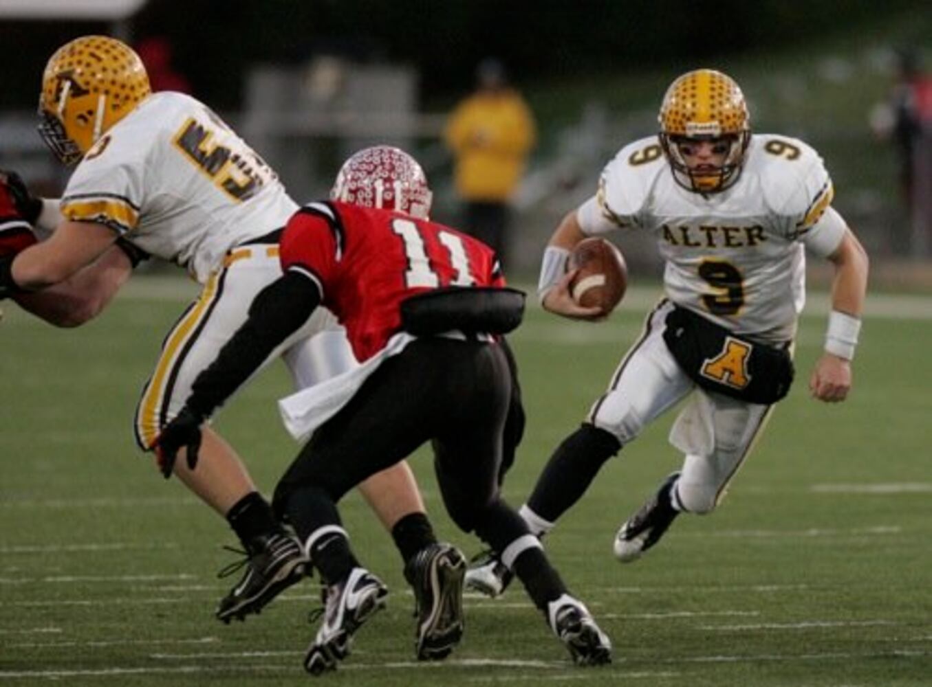 Alter QB Austin Boucher