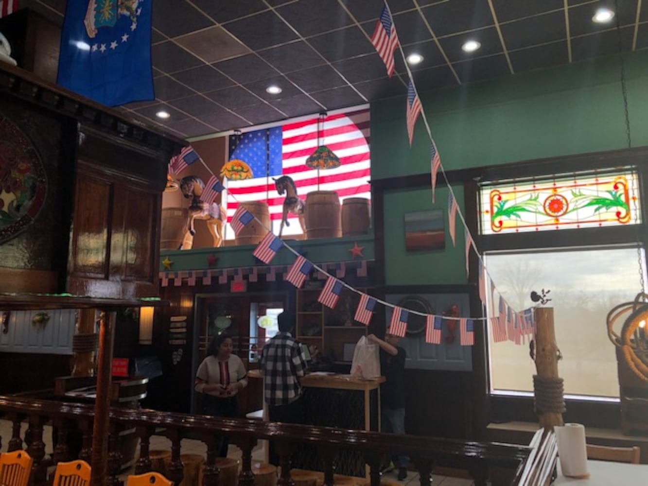 PHOTOS: Sneak peek inside Blue Crab Juicy Seafood restaurant behind the Dayton Mall