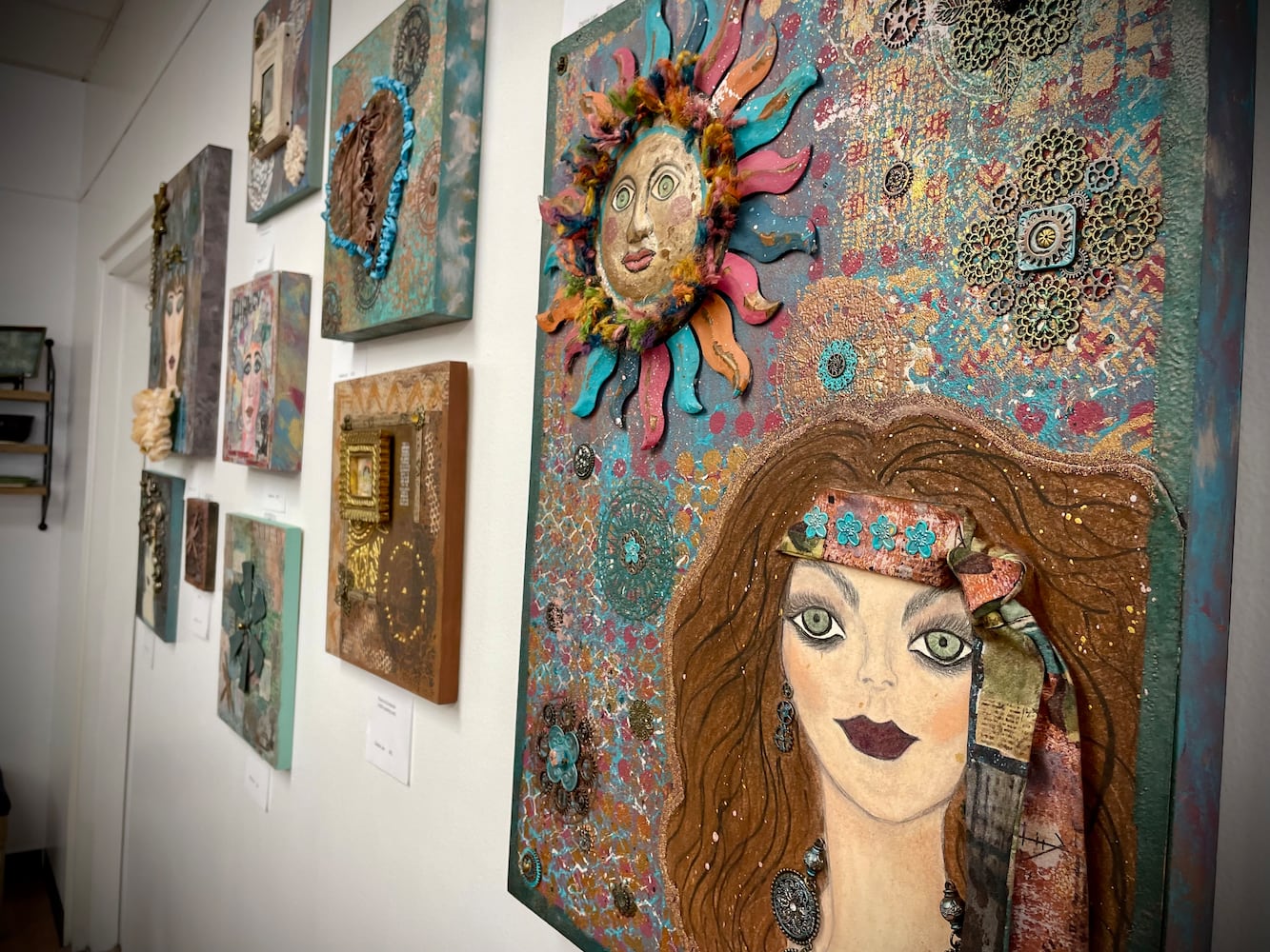 Home Sweet Home - Wine Bar & Gallery