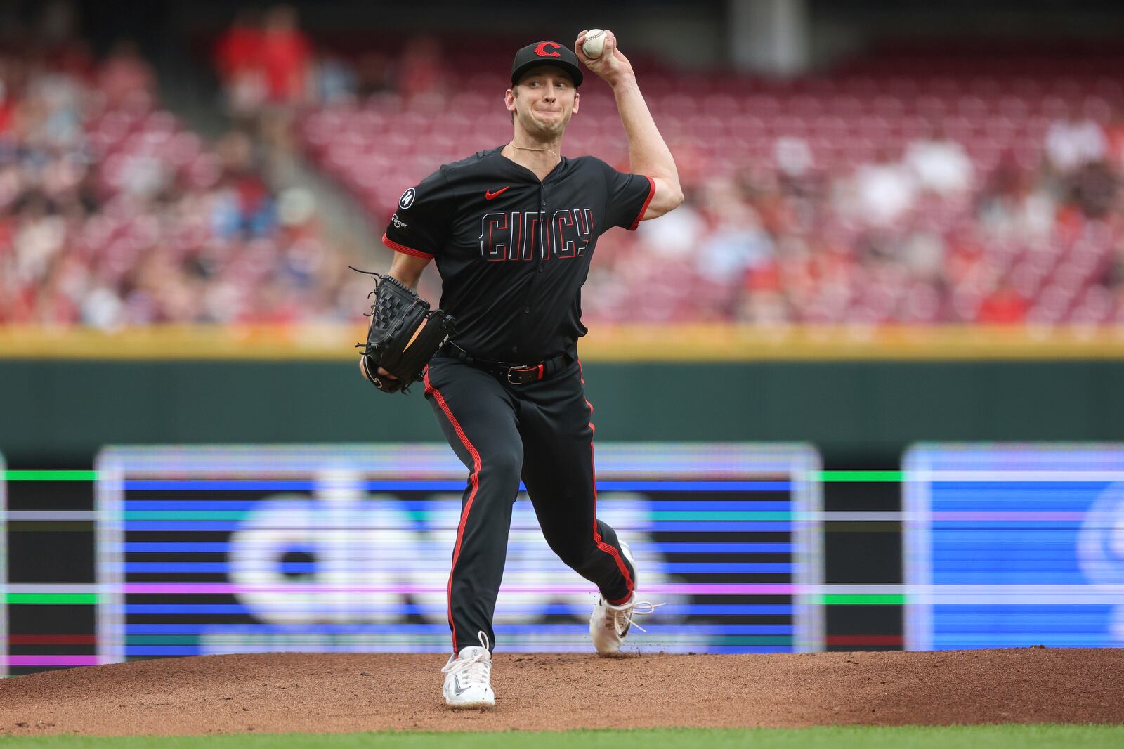 Cincinnati Reds pitcher Nick Lodolo throws during the first inning of a baseball game, Friday, June 6, 2025, in Cincinnati. (AP Photo/Abdoul Sow)