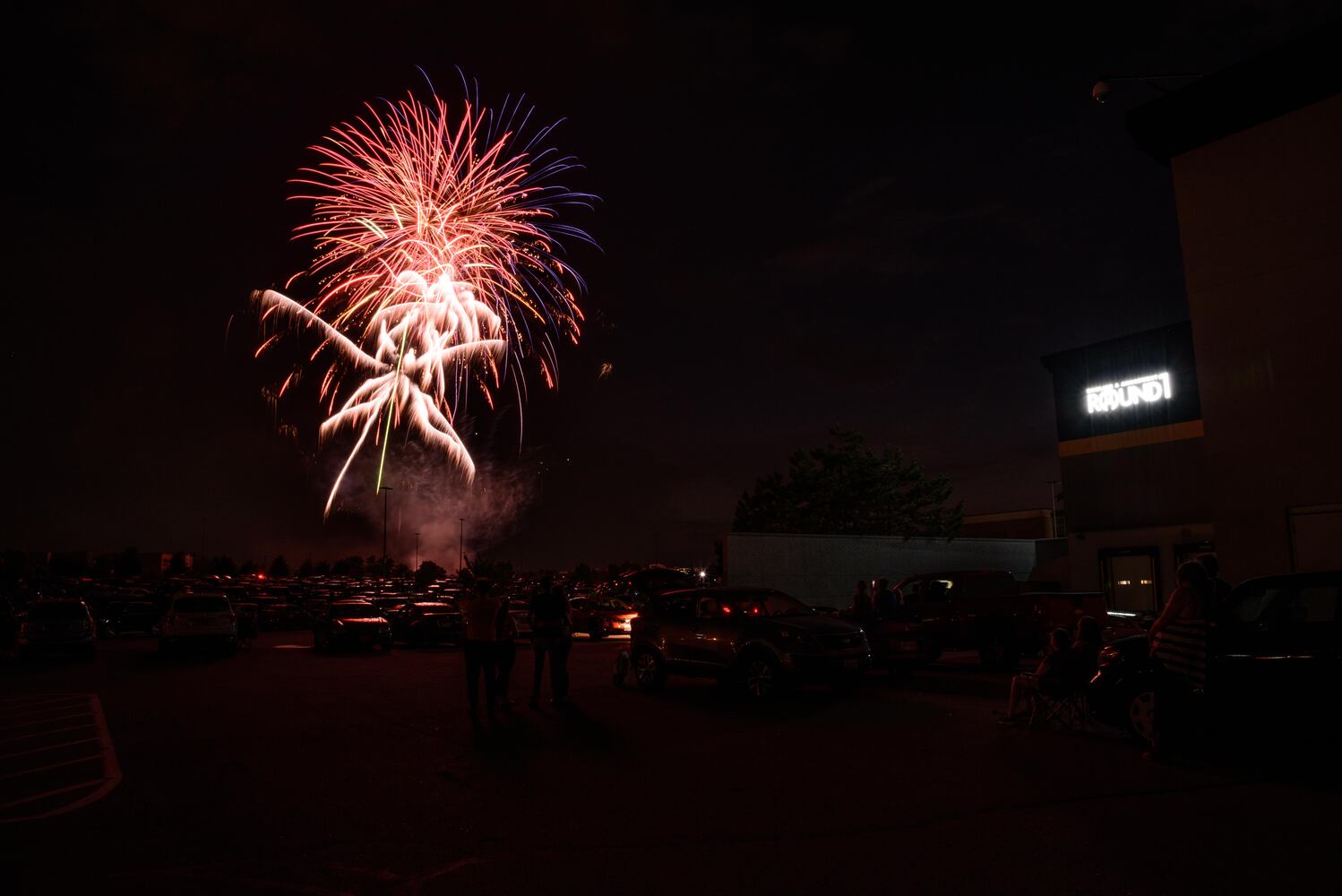 PHOTOS: Gorgeous fireworks light up the sky in Beavercreek