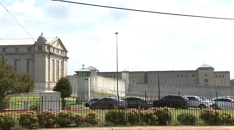 FILE: Officials with the United State Penitentiary in Atlanta confirmed Friday night that an employee of the prison had died and tested positive for coronavirus following her death. (WSBTV.com News Staff)