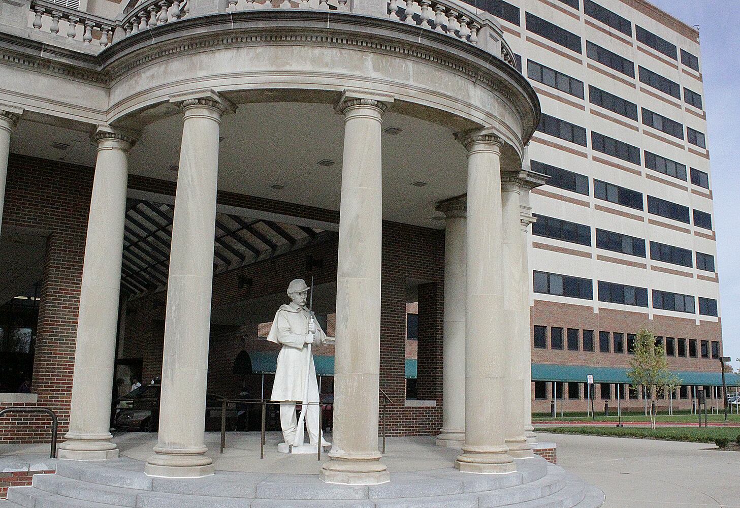 George Washington Fair statue