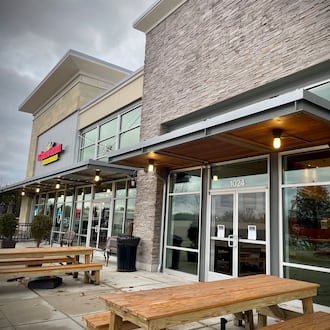Currito, a fast-casual restaurant with a globally inspired menu featuring bowls, wraps, salads, smoothies, shakes and more, is opening its first location in the Dayton region at 1024 Miamisburg-Centerville Road in Washington Twp. FILE