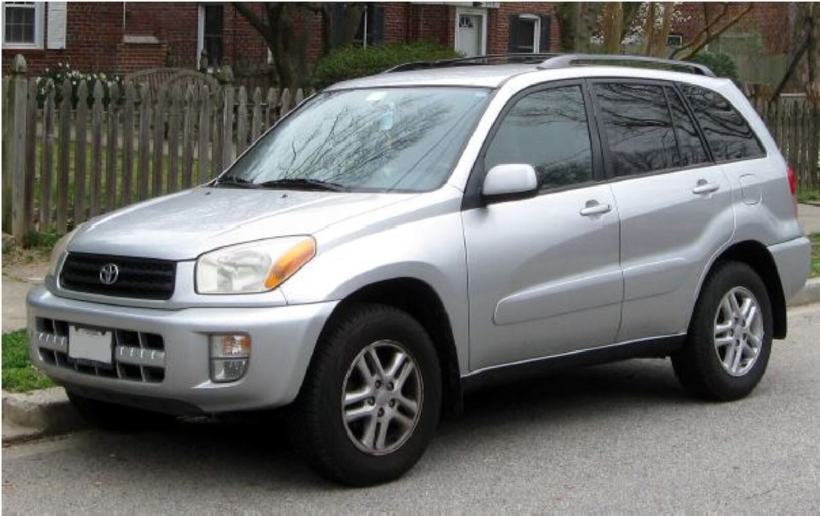 Donald Selby, the focus of an Endangered Missing Adult Alert issued Friday night, May 25, 2018, was last seen driving a Toyota RAV4 (this is not his vehicle, police said). (Courtesy/Ohio Attorney General Missing Persons Unit)