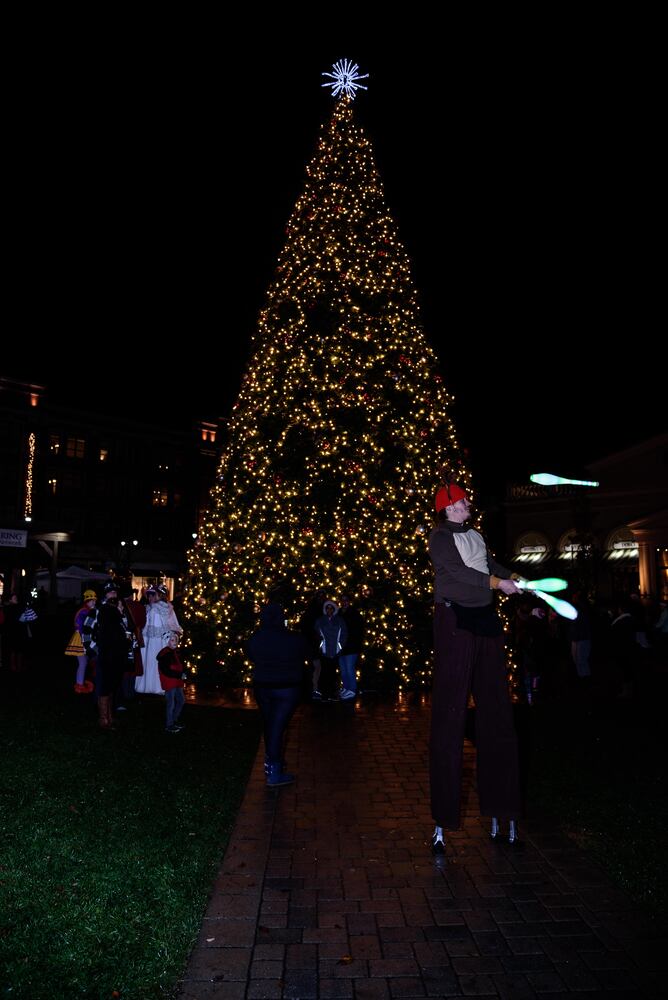 PHOTOS: Did we spot you at The Greene’s Christmas tree lighting?