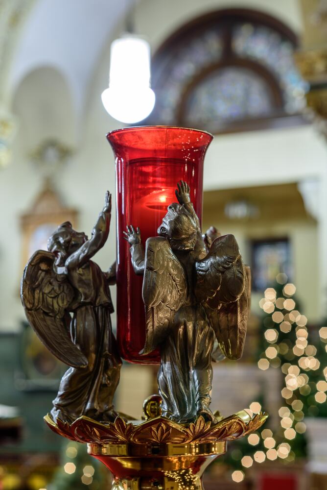 PHOTOS: Christmas Eve morning at St. Joseph Catholic Church in downtown Dayton