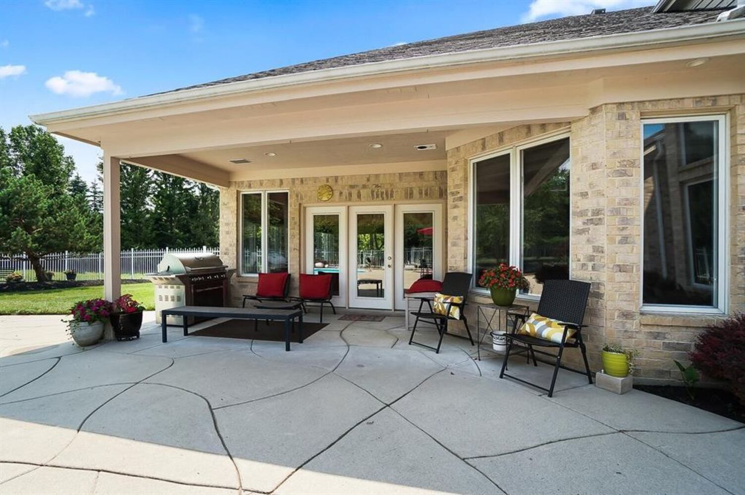 Photos: $1M luxury home listed has waterfall, swimming pool and kitchen to die for