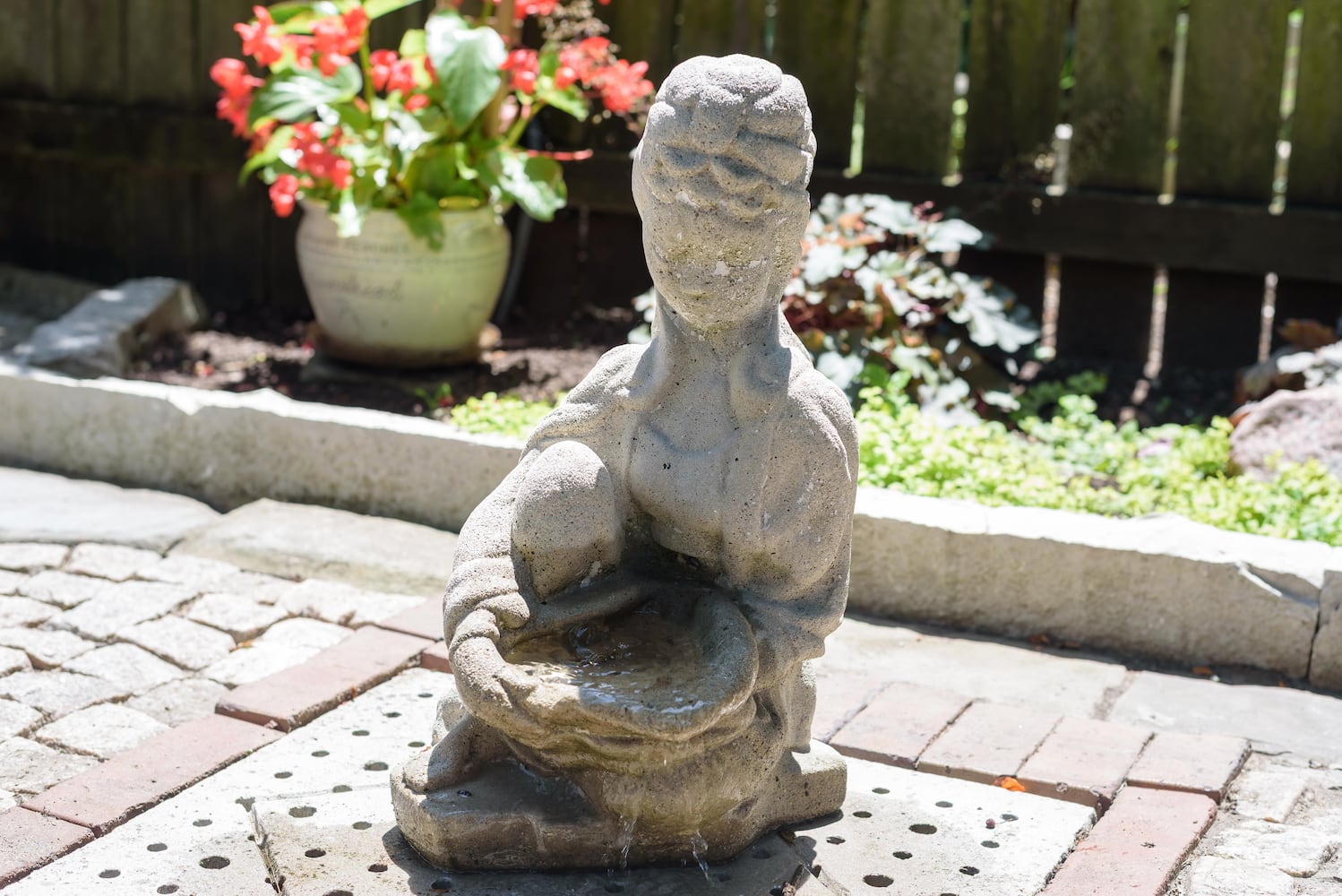 PHOTOS: 2025 Oregon Historic District Garden Tour