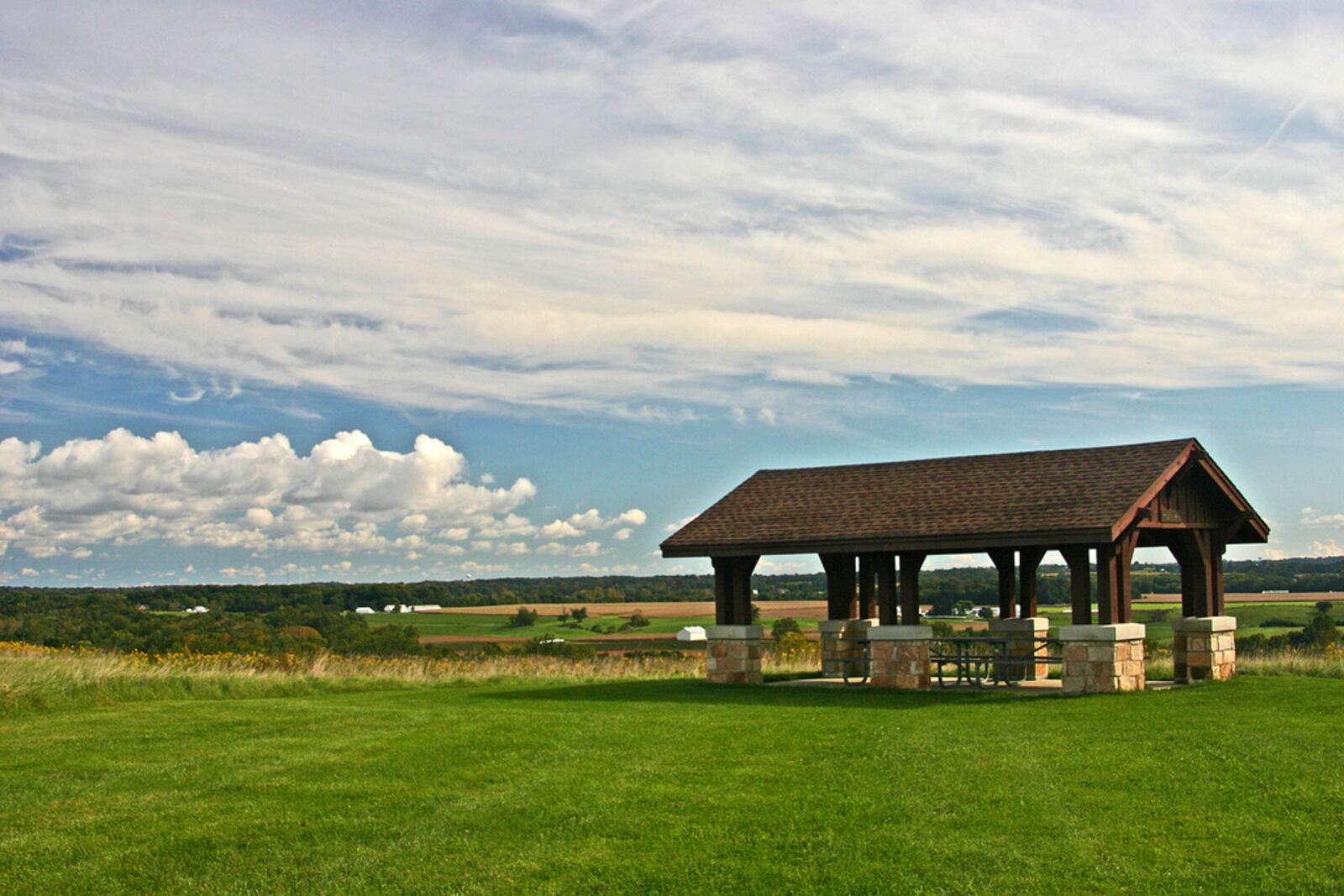 Twin Creek can be a destination for a romantic picnic for two or a fun, inexpensive day out for the whole family. (Source: Five Rivers MetroParks)