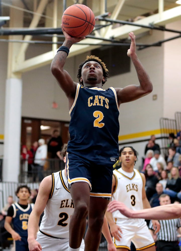 Springfield Centerville basketball