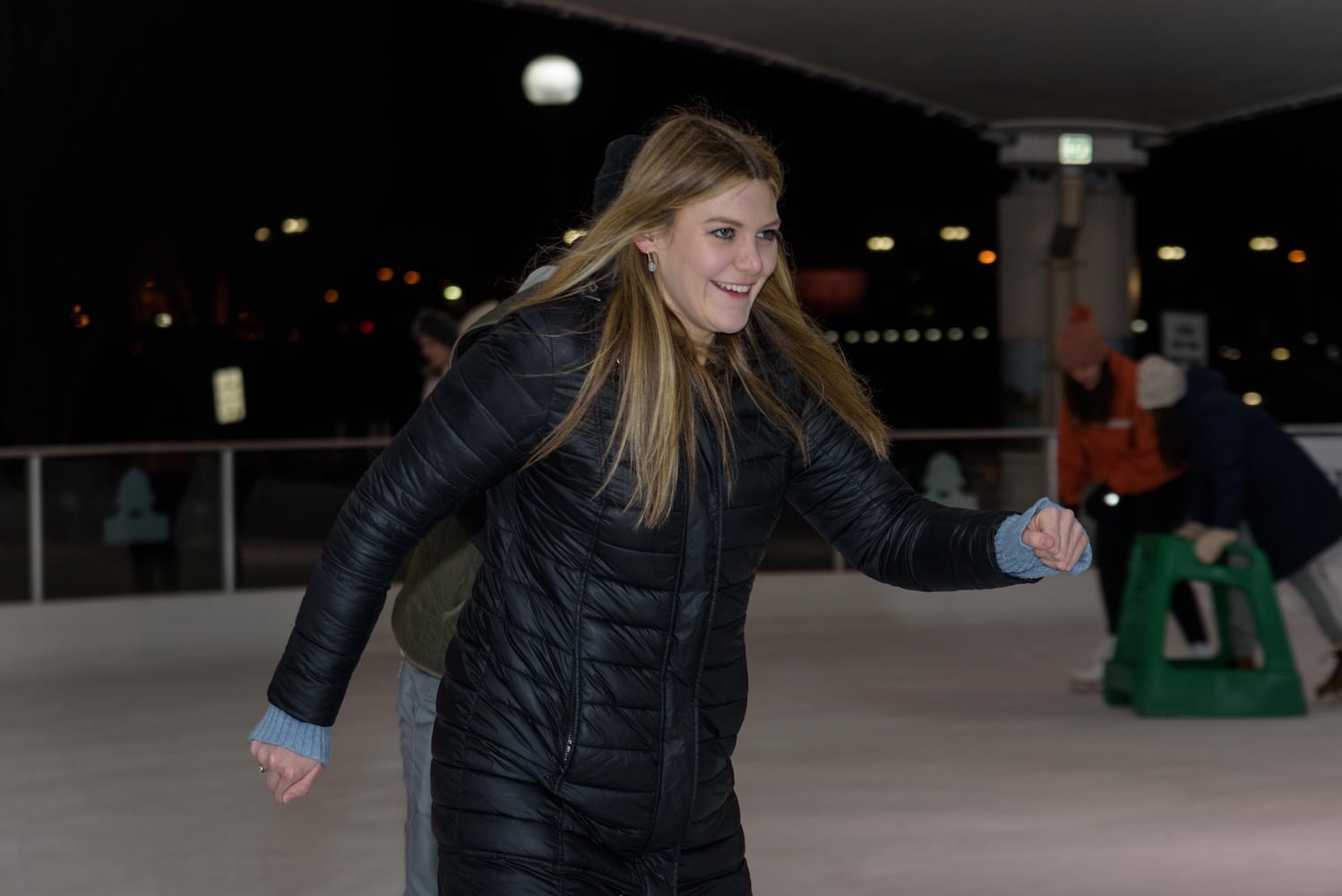 PHOTOS: Did we spot you ice skating during '90s Night at RiverScape MetroPark?