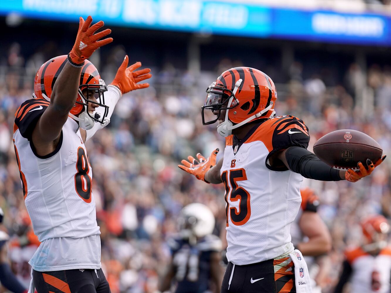 PHOTOS: Cincinnati Bengals vs. L.A. Chargers