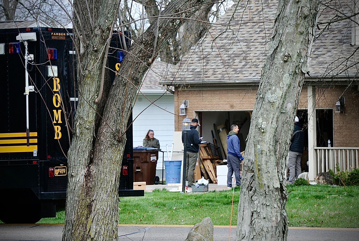 Bomb squad in Troy