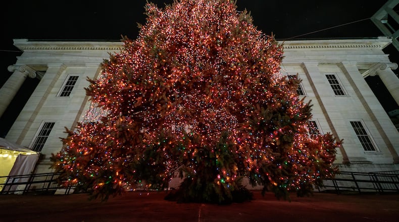 The 52nd annual Dayton Holiday Festival featuring the Grande Illumination and Dayton Children’s Parade Spectacular in Lights, happened in downtown Dayton on Friday, Nov. 29, 2024. TOM GILLIAM / CONTRIBUTING PHOTOGRAPHER