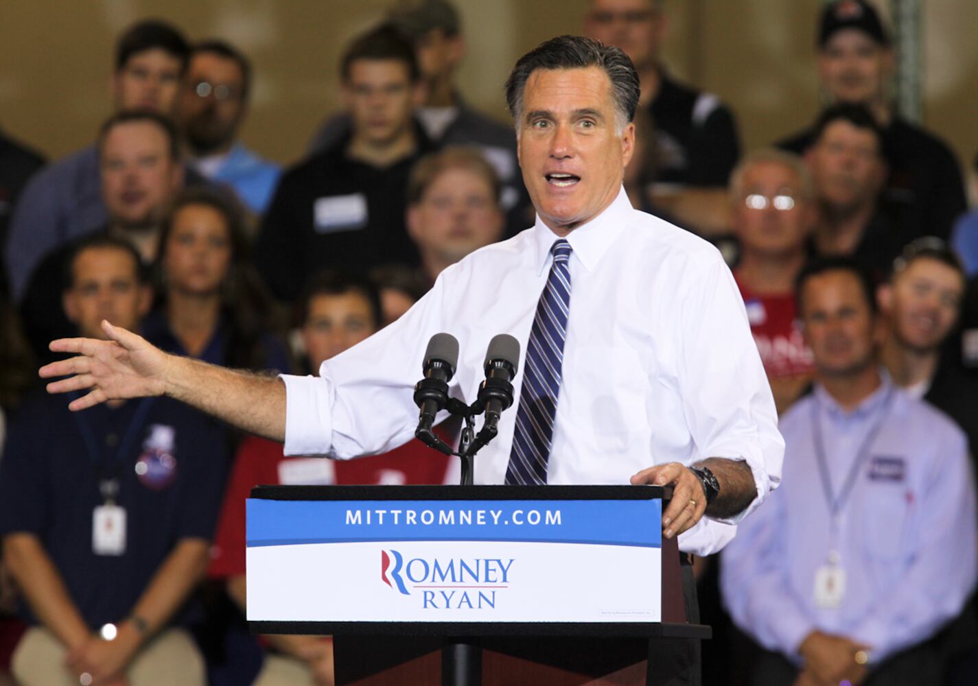 Mitt Romney at Jet Machine in Cincinnati