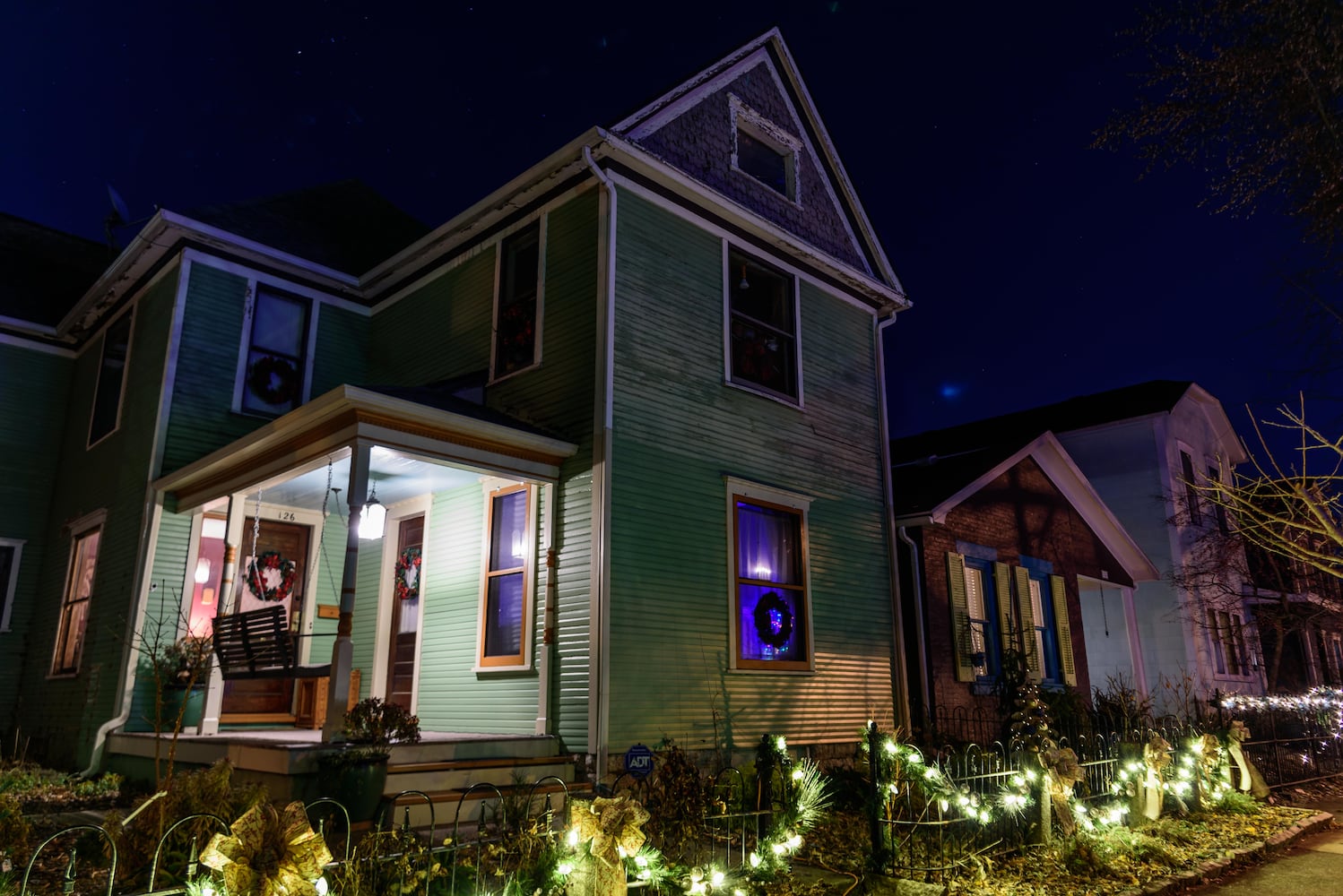 PHOTOS: Holiday on the Hill in the St. Anne's Hill Historic District