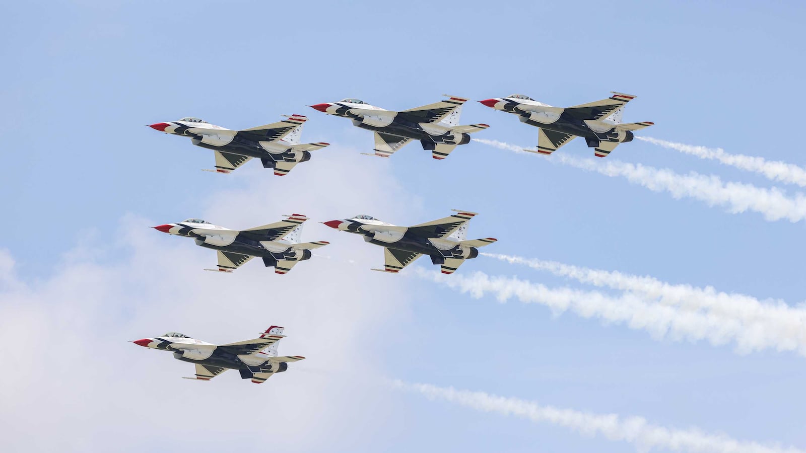 U.S. Air Force Thunderbirds arrive and perform June 18, 2025 ahead of the Dayton Air Show. BRYANT BILLING / STAFF