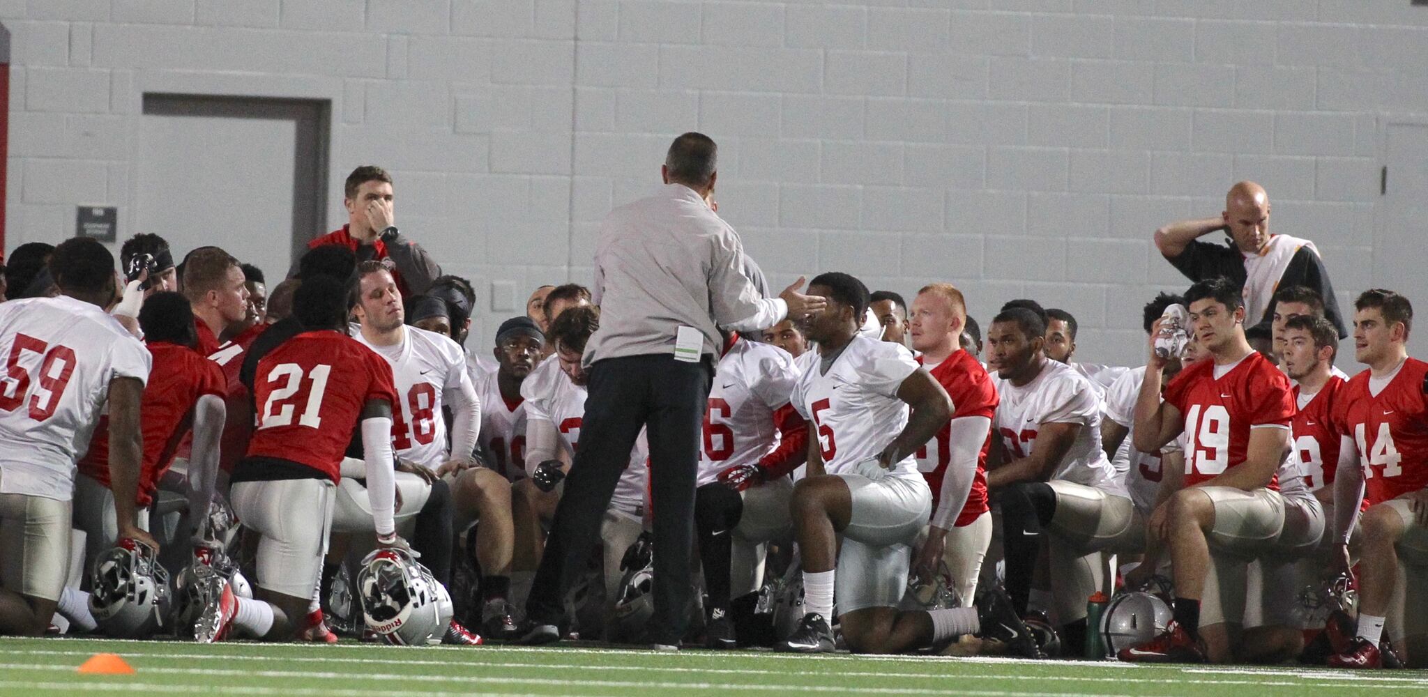 Ohio State Buckeyes begin spring practice