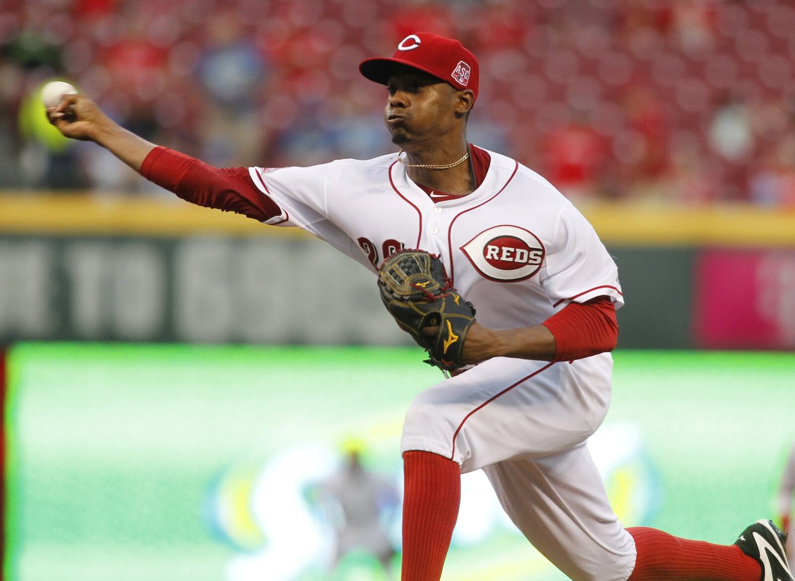 Reds pitcher Raisel Iglesias got some good news when results of an MRI showed just a contusion and no structural damage to his right elbow Wednesday. File