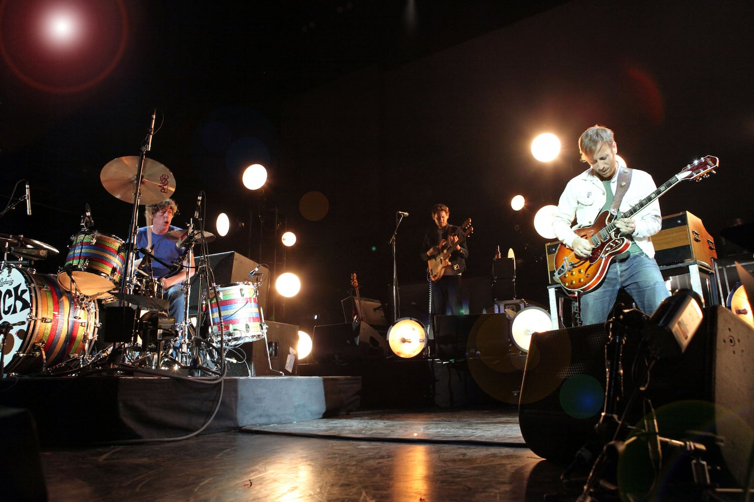 Black Keys, Flaming Lips rock Aaron's Amphitheatre