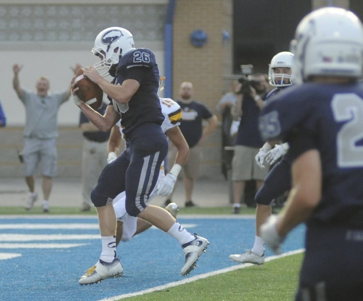 High school football preview: Fairmont Firebirds