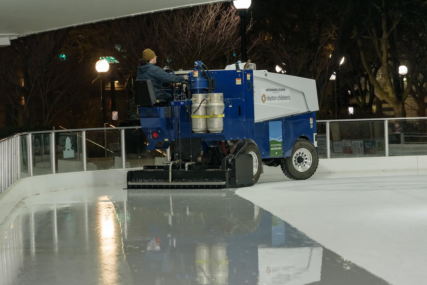 PHOTOS: Swiftie Skate Night at RiverScape MetroPark