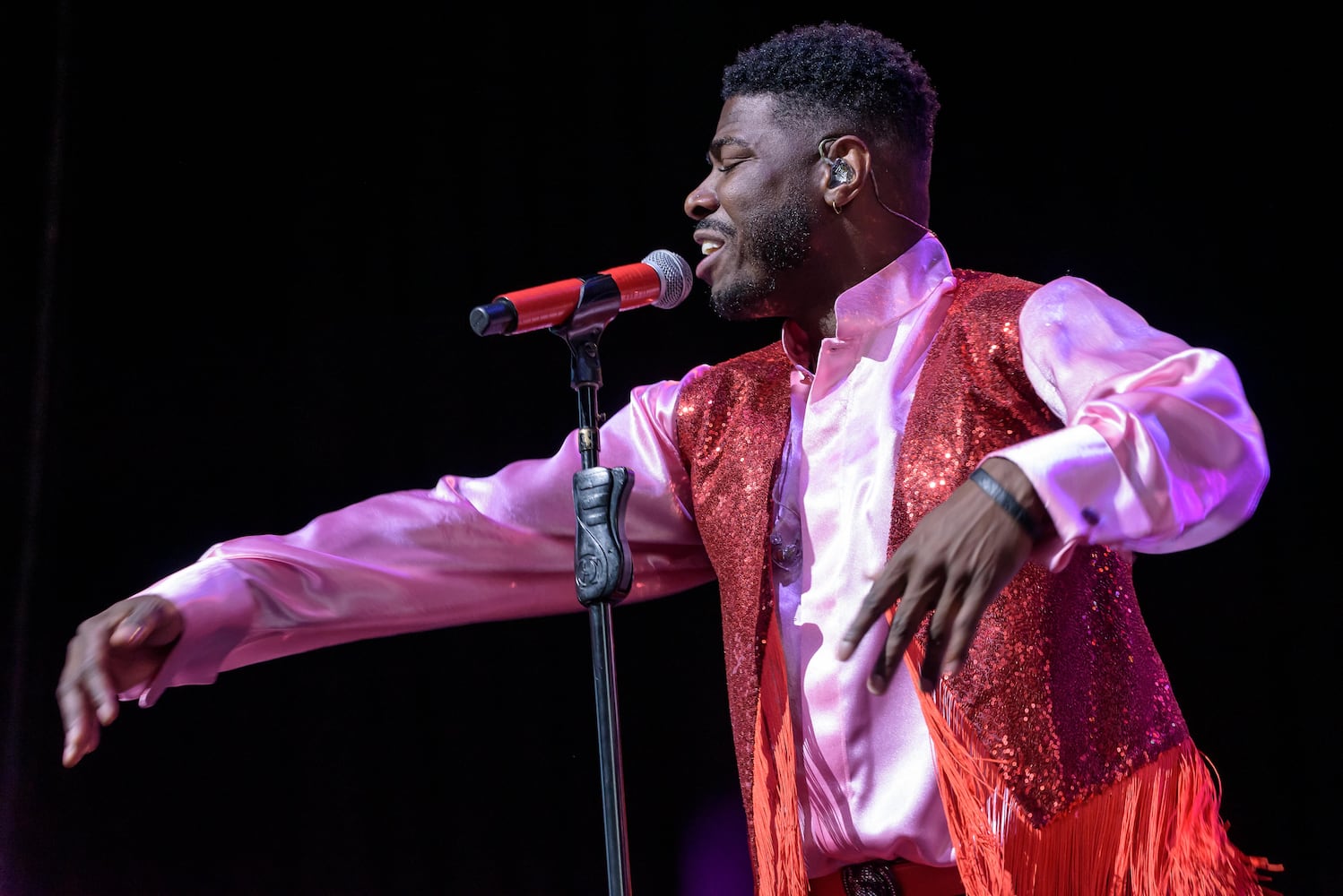 PHOTOS: The Temptations & The Four Tops perform at Rose Music Center