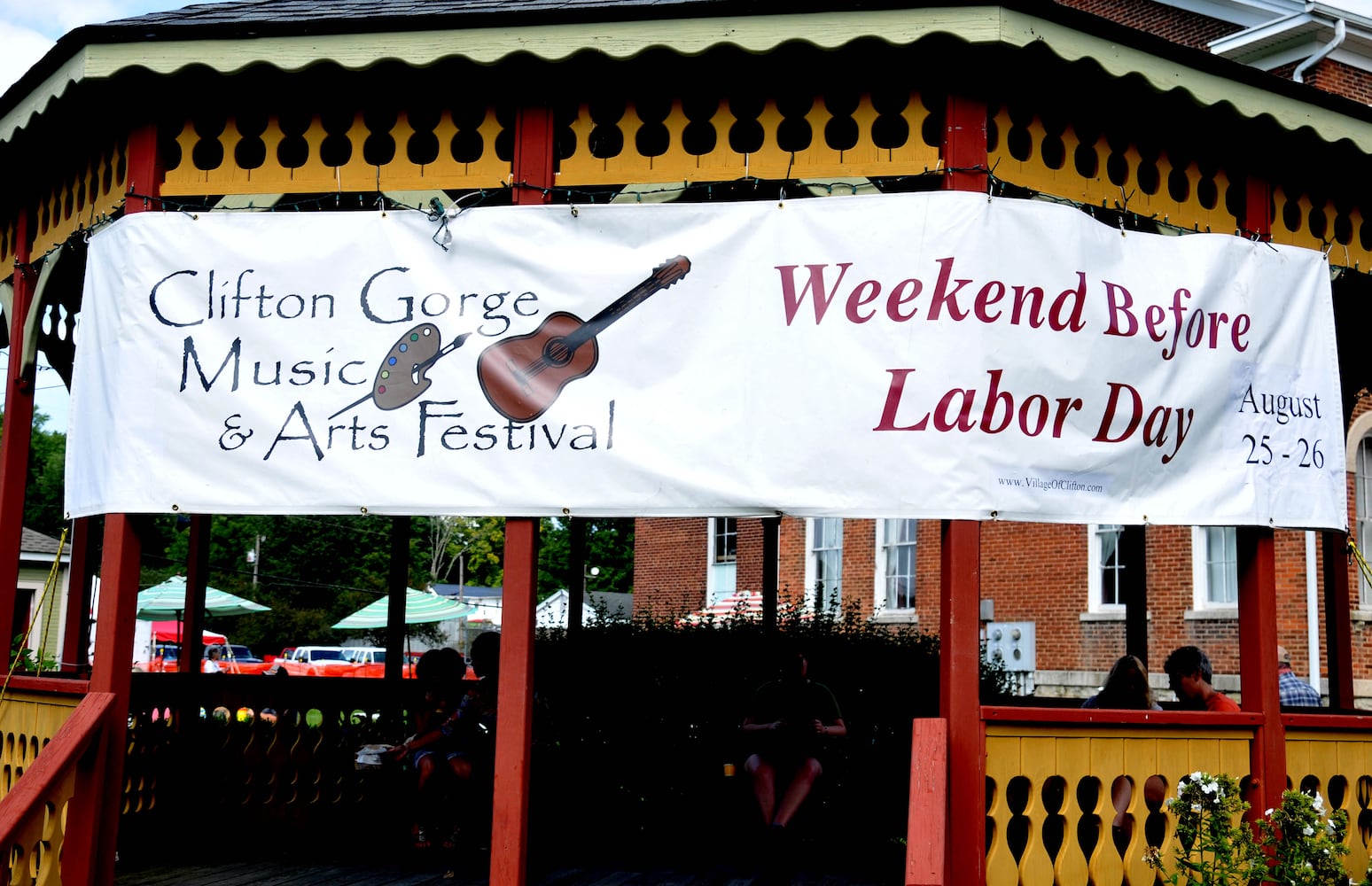Did we spot you at the Clifton Gorge Music & Arts Festival?