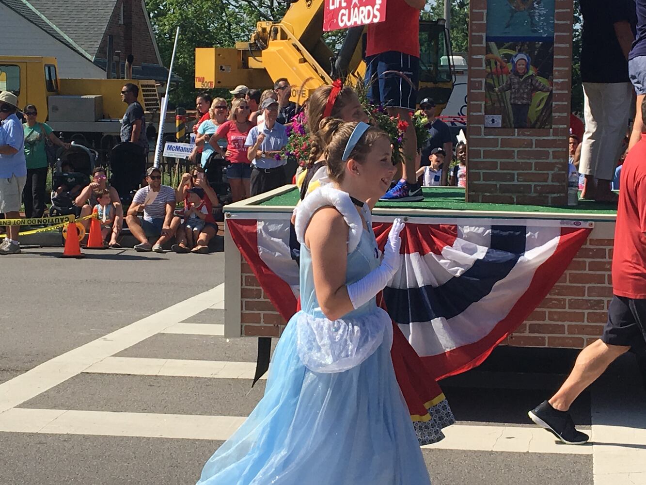 PHOTOS: Thousands flock to Americana Festival for July 4