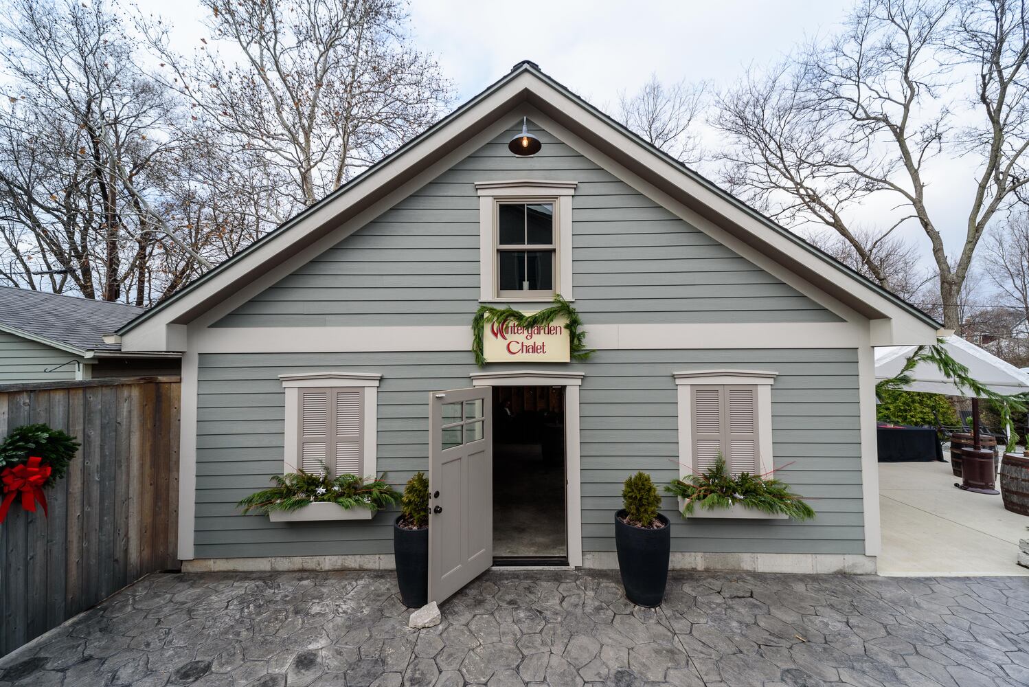 PHOTOS: A Dickens of a Christmas St. Anne’s Hill Holiday Home Tour