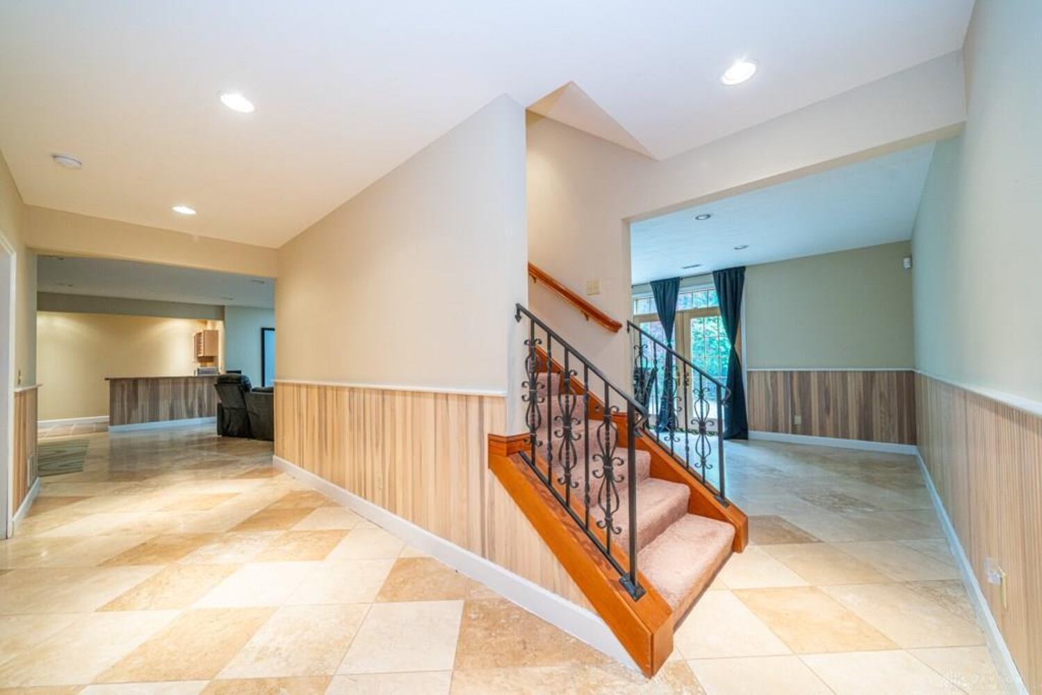 PHOTOS: Luxury Sugarcreek Twp. home on the market