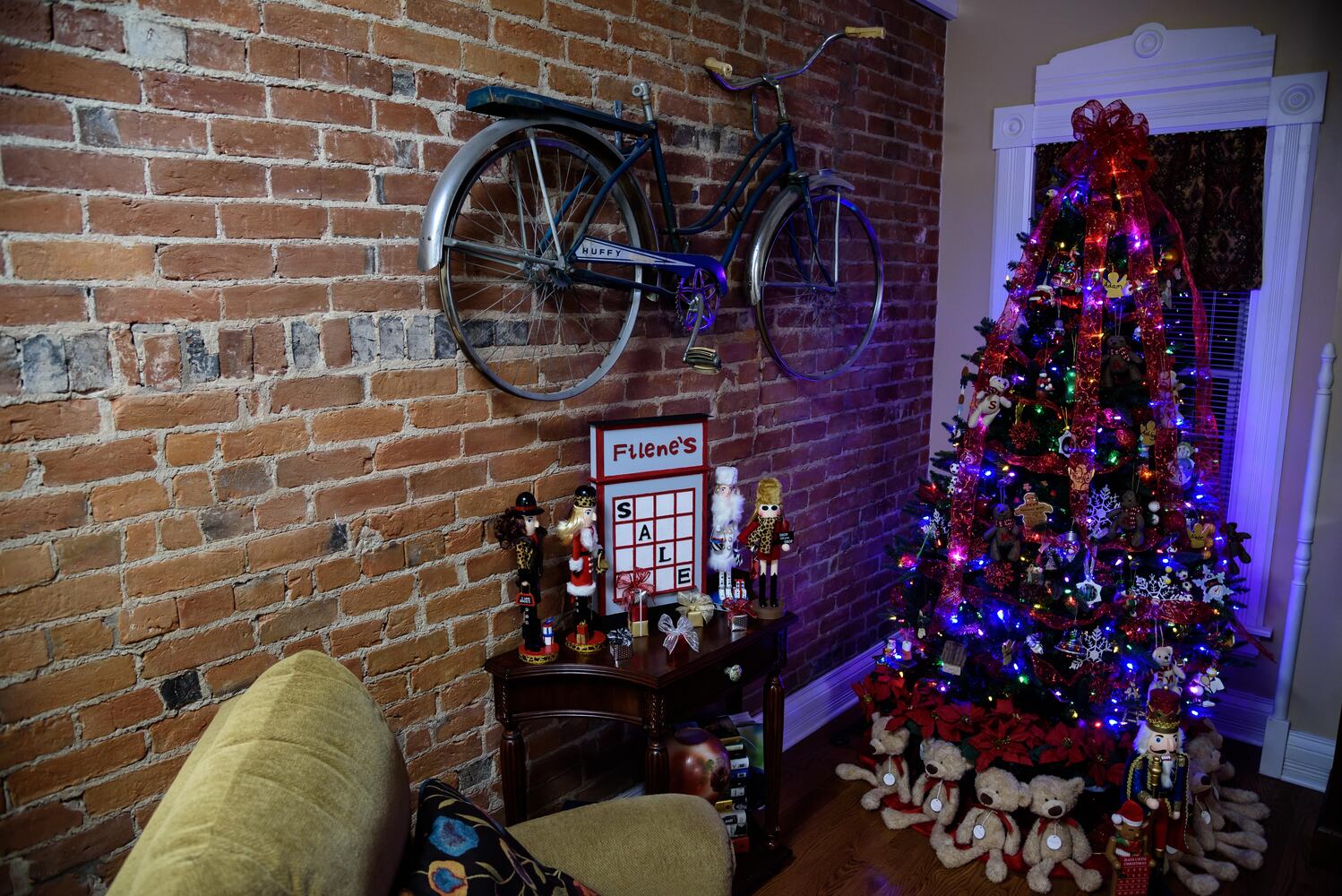PHOTOS: Take a look inside stunning Oregon District homes decorated for its annual Candlelight Holiday Tour