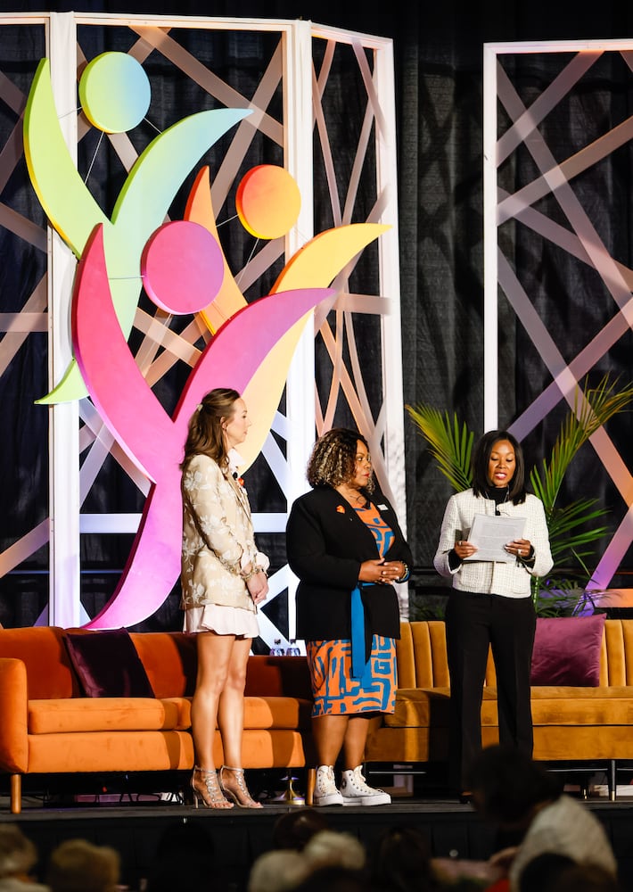 031226 YWCA Dayton Women of Influence