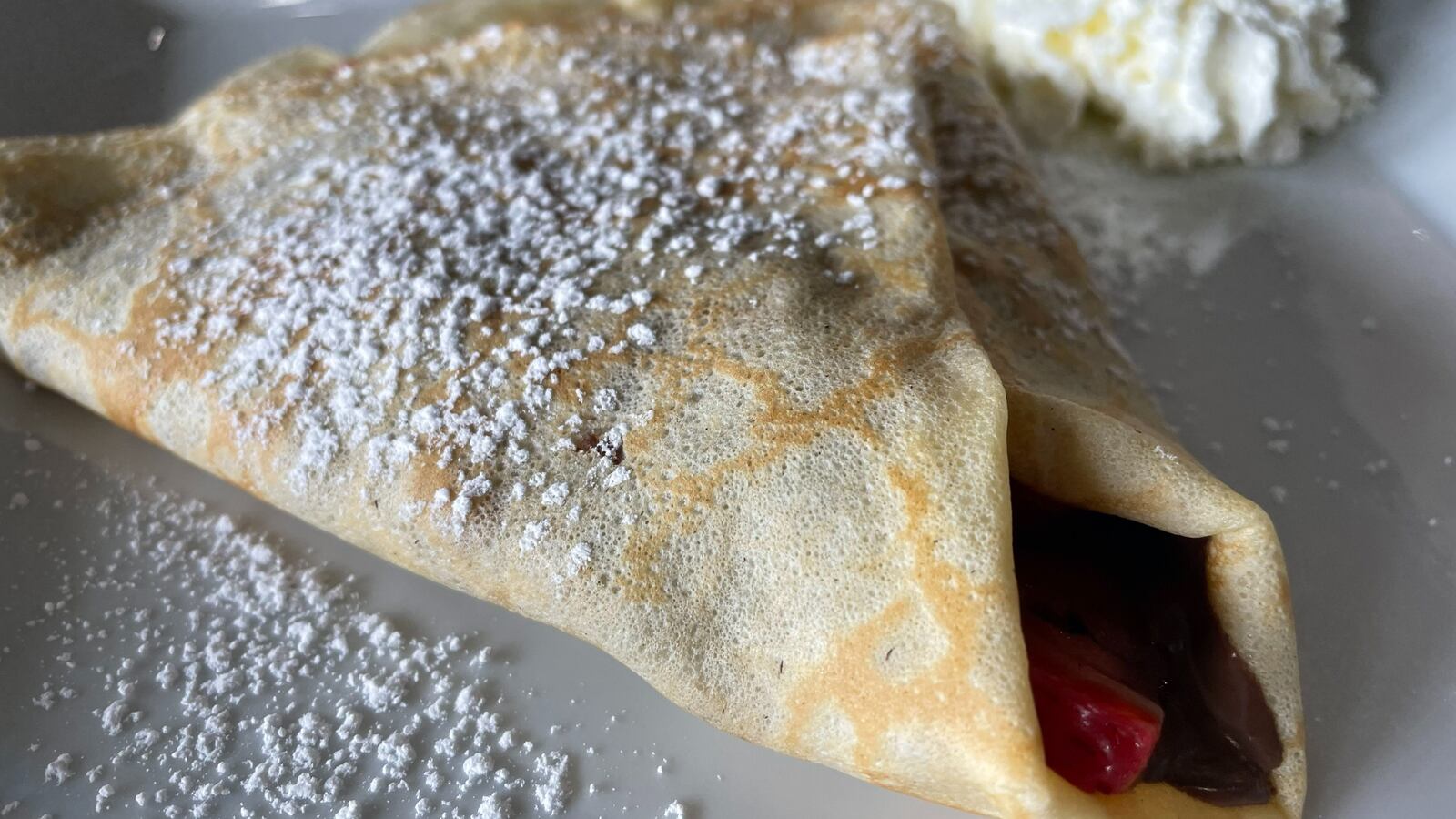 Oh Crêpe has closed the doors to its brick-and-mortar space at 79 Foss Way in Troy but plans to keeps its mobile trailer up and running.