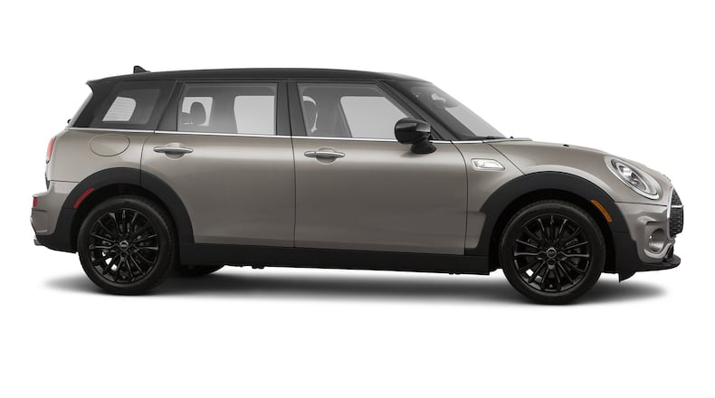 The 2020 Mini Clubman Cooper S comes with a media system with a 6.5-inch display, a leather-wrapped 3-spoke steering wheel, standard seats with Carbon Black Sensatec upholstery, and 17-inch alloy wheels. Metro News Service photo