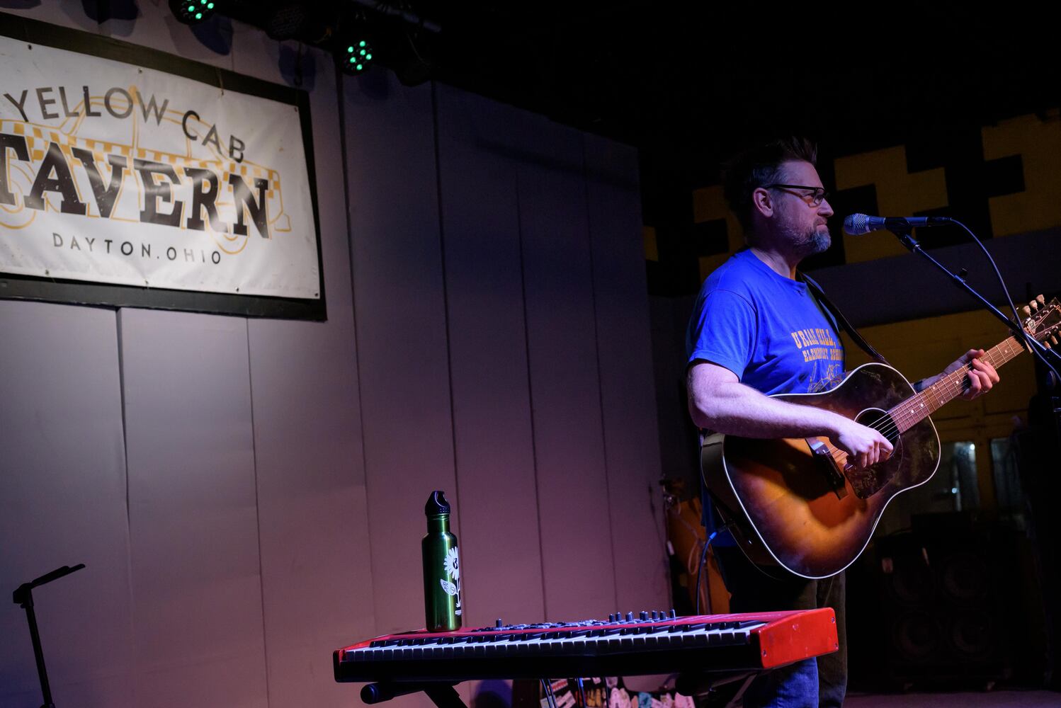 PHOTOS: Toad the Wet Sprocket’s Glen Phillips plays sold-out show at Yellow Cab Tavern