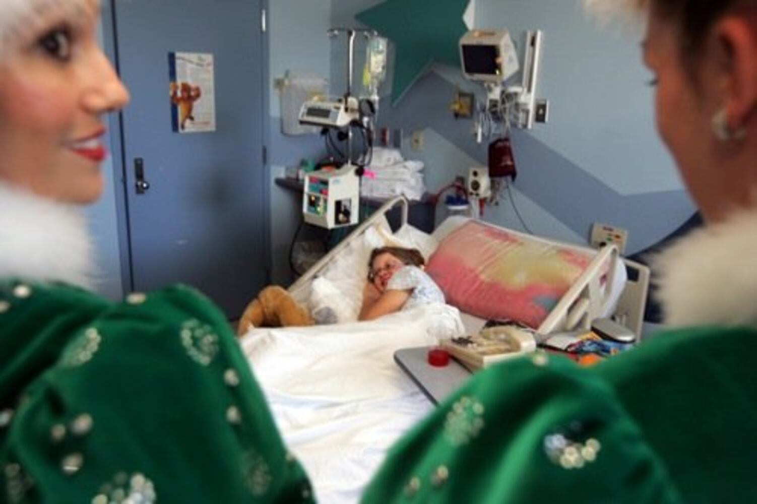 Rockettes visit Dayton hospital