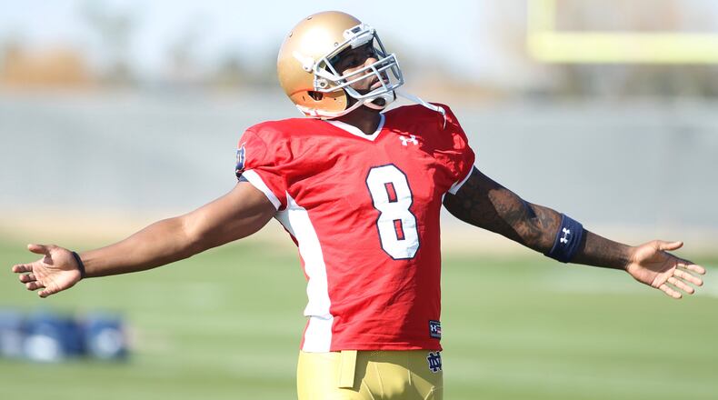 Notre Dame quarterback Malik Zaire, an Alter graduate, warms up before practice at Scottsdale Community College in Scottsdale, Ariz., on Tuesday, Dec. 29, 2015. David Jablonski/Staff