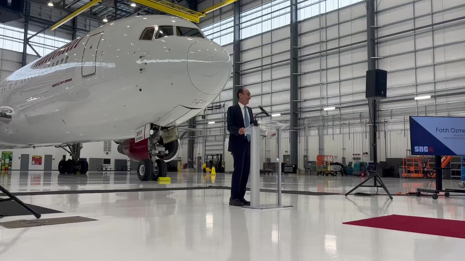 Sierra Nevada Corp. opens new facility at the Dayton airport