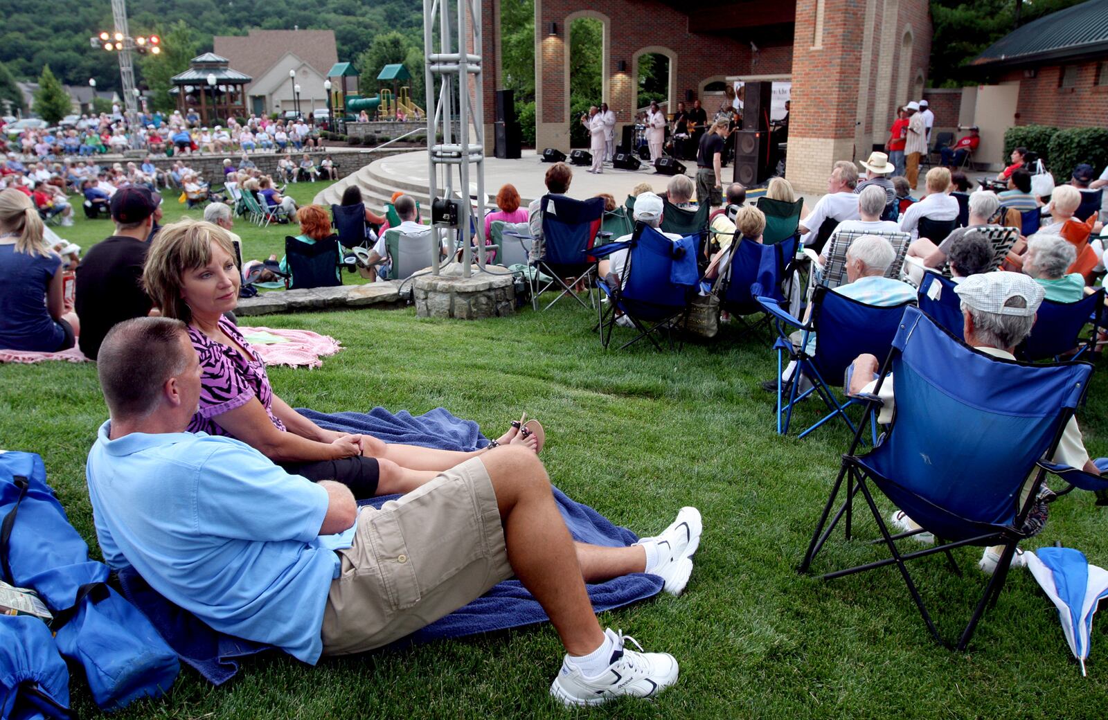 Groovin’ on the Green at Village Green in Fairfield features musical entertainment every Thursday through the summer. 