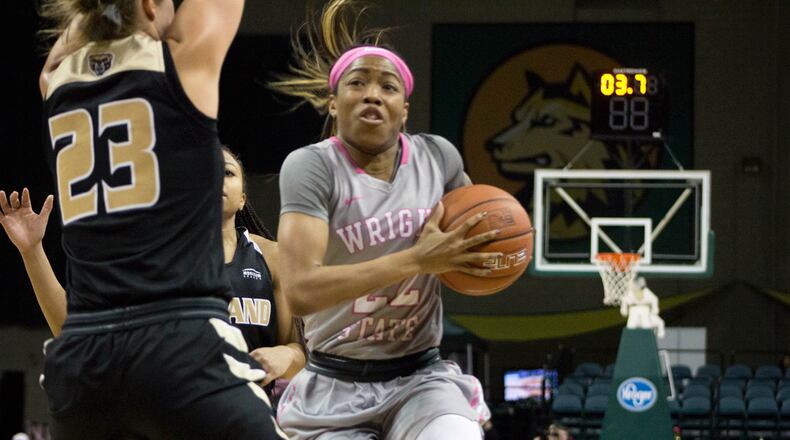 Wright State senior guard Chelsea Welch drives to the basket during Saturday’s 80-75 victory against Oakland at the Nutter Center. ALLISON RODRIGUZ/CONTRIBUTED PHOTO