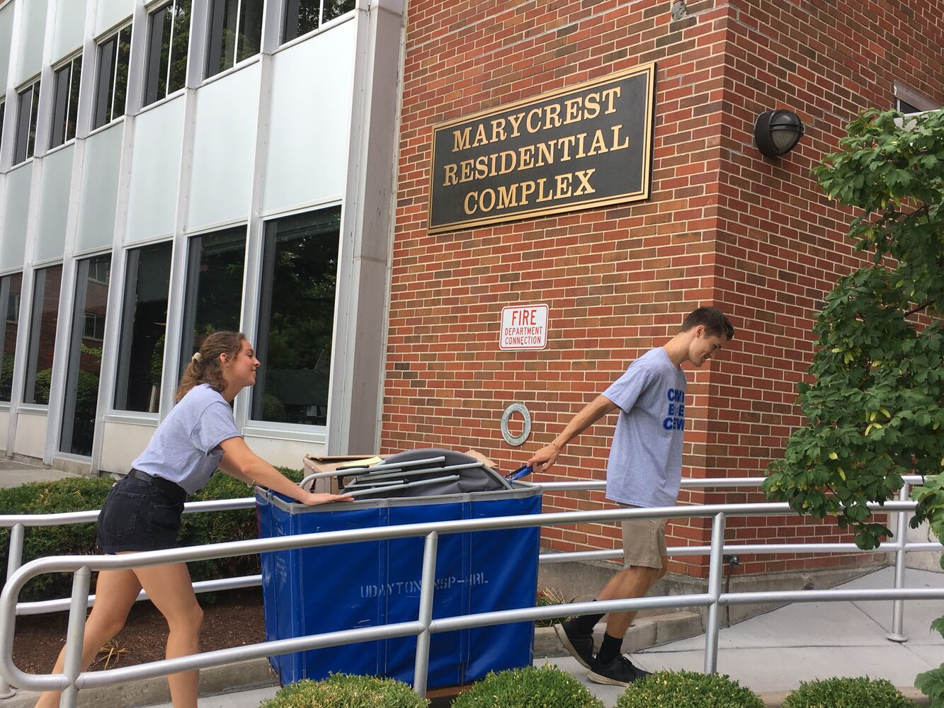 PHOTOS: More than 2K freshmen arrive at UD