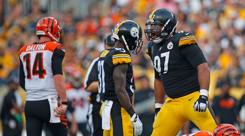 PITTSBURGH, PA - OCTOBER 22: Cameron Heyward #97 of the Pittsburgh Steelers reacts after a defensive stop in the first half during the game against the Cincinnati Bengals at Heinz Field on October 22, 2017 in Pittsburgh, Pennsylvania. (Photo by Justin K. Aller/Getty Images)